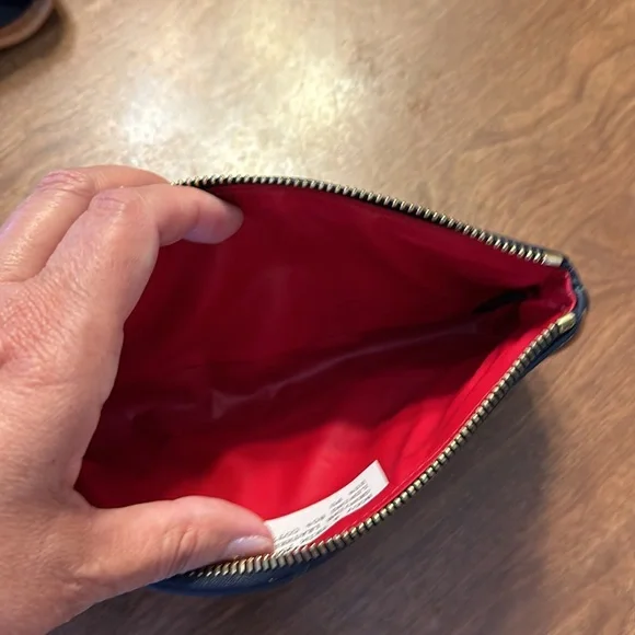 Nice Dooney & Burke Navy bag - Picture 7 of 9